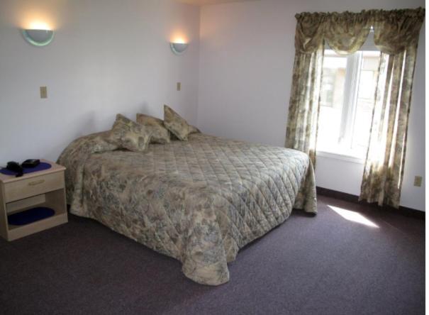 Centennial Motel Sauble Beach Room photo